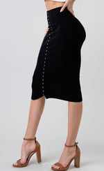 Women's Solid Knit Center Snap Button Midi Skirt - Lookeble 