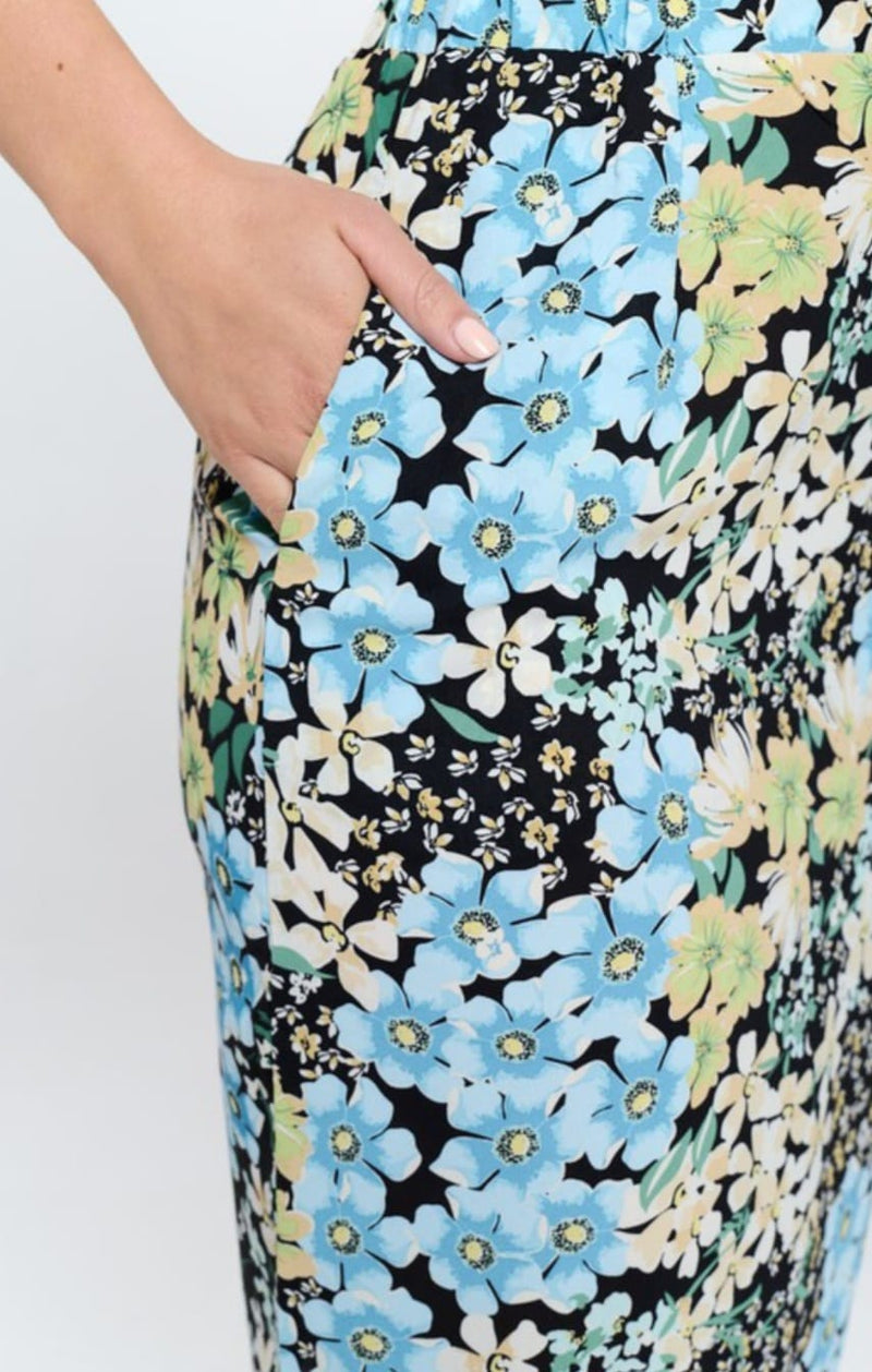 Women's Floral Knee-length Skirt - Lookeble