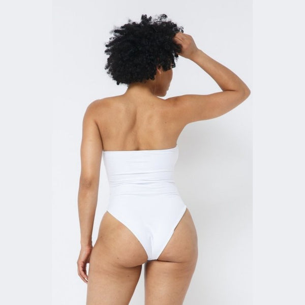Women's One-Piece Cut Out Tube Swimsuit - Lookeble