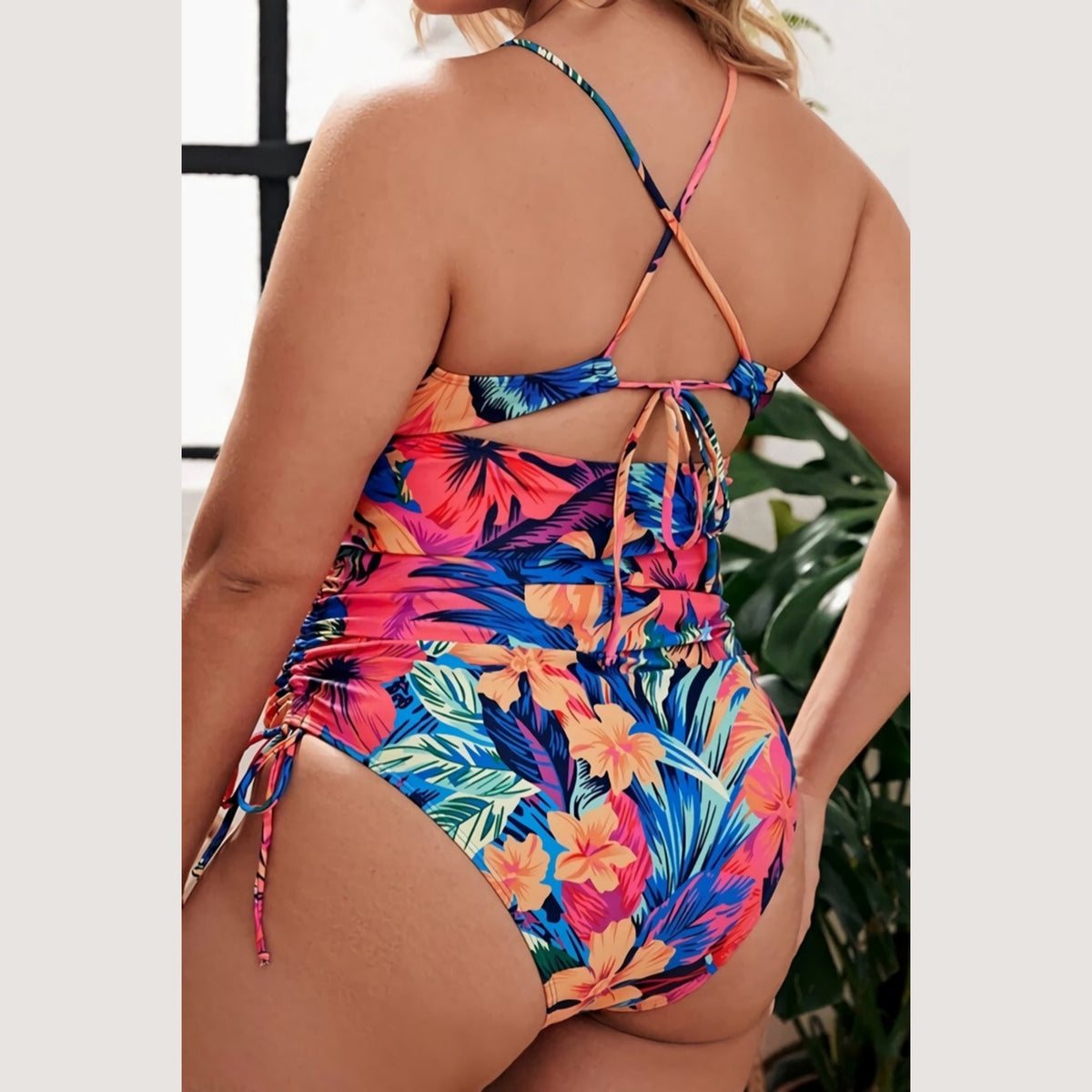 Women's Floral Plus Size One-piece Swimsuit - Lookeble